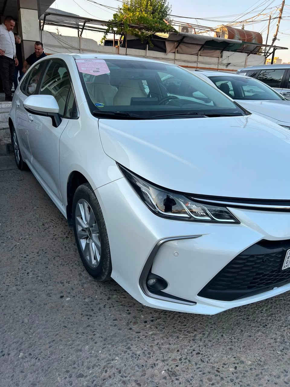 السلام عليكم كورلا شركة SAS 2023  فول مواصفات
ماشية 40الف KM 
محرك 1.8
بيه ملاحضه شخط بالباب وشخط ثاني بالباب خلفي
رقم وسنوية جديد 
مكان سيارة سليمانية
فول مواصفات  سلايت وحساس وكامرة 
سيارة حيل جديده 
السعر169 
للاتصال ***********

