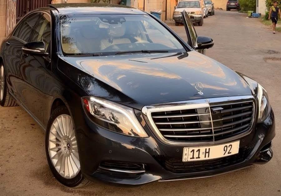 المـلك و الفخـامه و الاناقـة للبيـع 
- مرسيدس بينز s550 2015
- فووووول مواصفـات. 4 دكم 
- جدادة و نضـافة ميه بلميه
- السيـاررره ضمـان دولـي 
- كـت AMG باب طويـل VIP
- وارد امريـكي
- كهربـائيـات السياره ميكانيـك من كل النواحي كلـه جديد 
- السياره مسويلها سيرفـس كامل مكمـل 
- تخـم تاير جدديـد بالكارتون مشدود عليها 
- برغـي مابـيها نقص السـياره 
- الكيـر المحـرك كلهن سليمات و بحالـه ممتازة  
- تراي و كعـده و طسه زيروو 
- السياره ماشيه ٦٨ 
- داخـل كريـمي و جوزي ( دزاينـوو
  - ٤  كشنـات مساج + تدفئة + تبريـد + خزن ميمـوري
 - اكيـد الابواب شـفط كلهن
- اما سسـتم الصوت حفـلة داخلـية من شركـة برومستر العريـقه.
- و اكـيد السياره حجـم لارج باب طويـل.
٥ بردات .
- بانوراما .
- اما اللايت فهو multi beam من الاناره الذكيه جداً 
- الدواخل كلـها اناره محيـطيه
٥ كامرات + رادات + نظام التوقف الذااتـي
السيـاره بالحقيـقه احلـى من الصور بالف مره 
سنوية جديده هزه جديده 
مكان السياره بغداد / الاعظميه
رقم صاحب سيارة ***********
