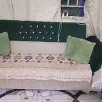 تخم • ١٠ مقاعد • نضيف