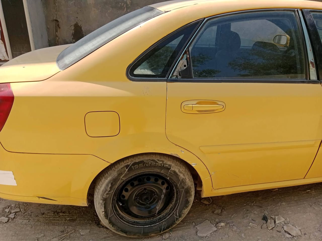 فورنزا وارد امريكي حادث جاملغ ومعدل نفسة موديل 8 رقم بابل انكليزي بااسمة مصفرة هيئة وغرامة تبريد مايشتغل ويل اسود 
مكانها حله شارع 80
السعر/35بيها مجال 

موبايل/***********
اخوان إني مكلف بالنشر 
خاص مااجاوب
