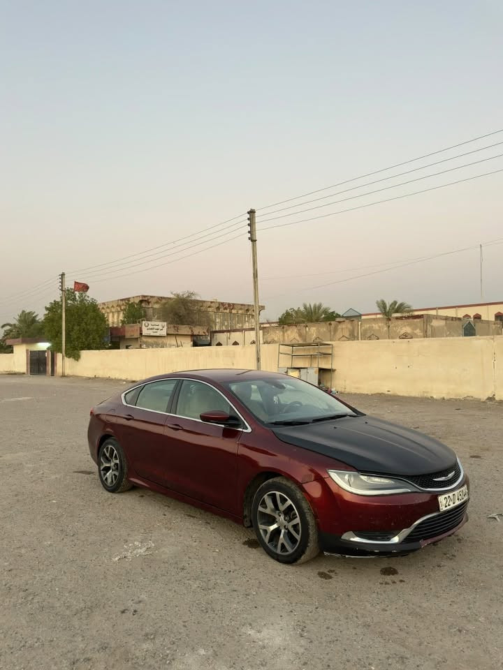 سلام عليكم كرايسلر c200
موديل 2015 مكينه 2400
سياره مصبوغه حزام اثر جراد 
حادثها من امريكا باب السايق والباب الورى 
حادث سطحي بدون دواخل 
والبنيد يحتاج اله صبغ 
سياره بأسمي شخصيأ رقم جديد هزه جديده 
تريد تحويل او وكاله 
مكاني البياع السعر 82
اتصال ***********
