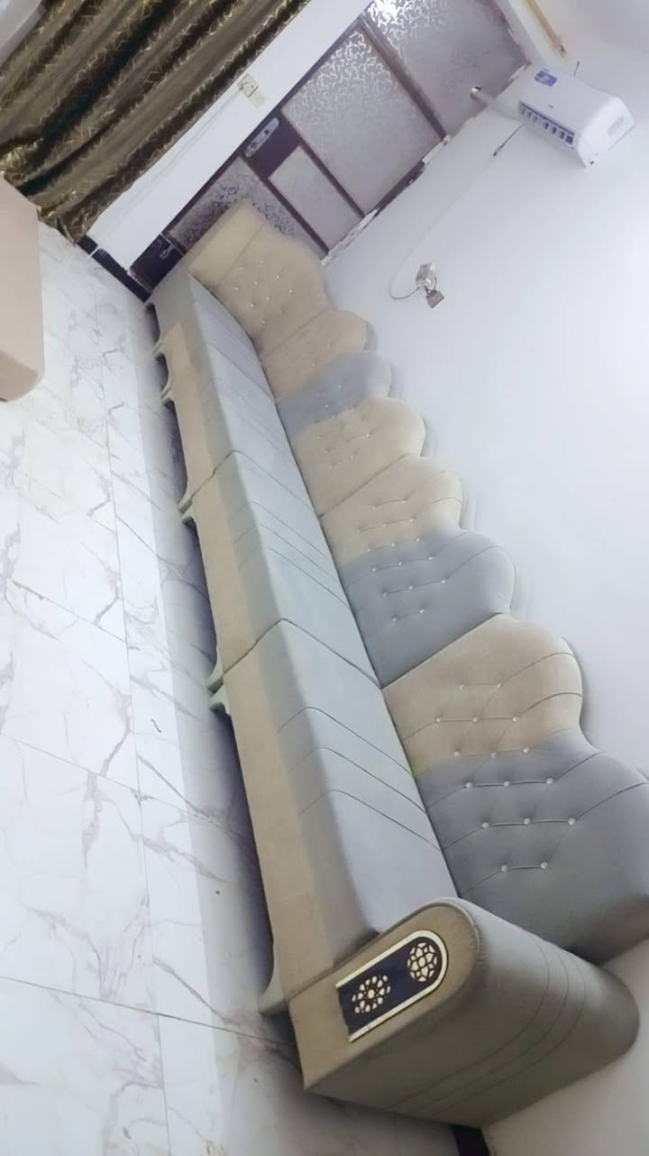 كنبة • جديدة • مستعجل