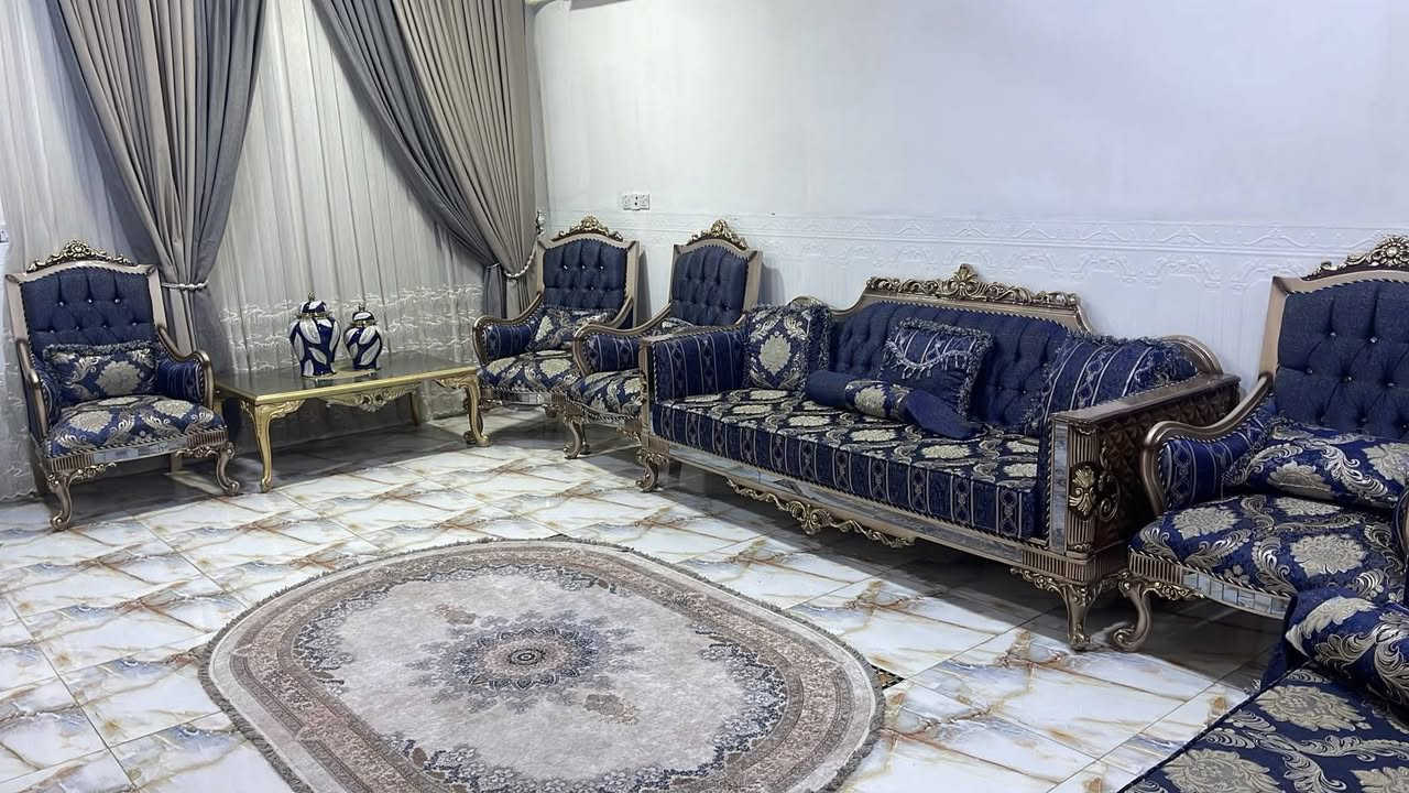 للبيع مستخدم قليل نضيف 
العنوان سامراء قرب اسواق بغداد 
***********
