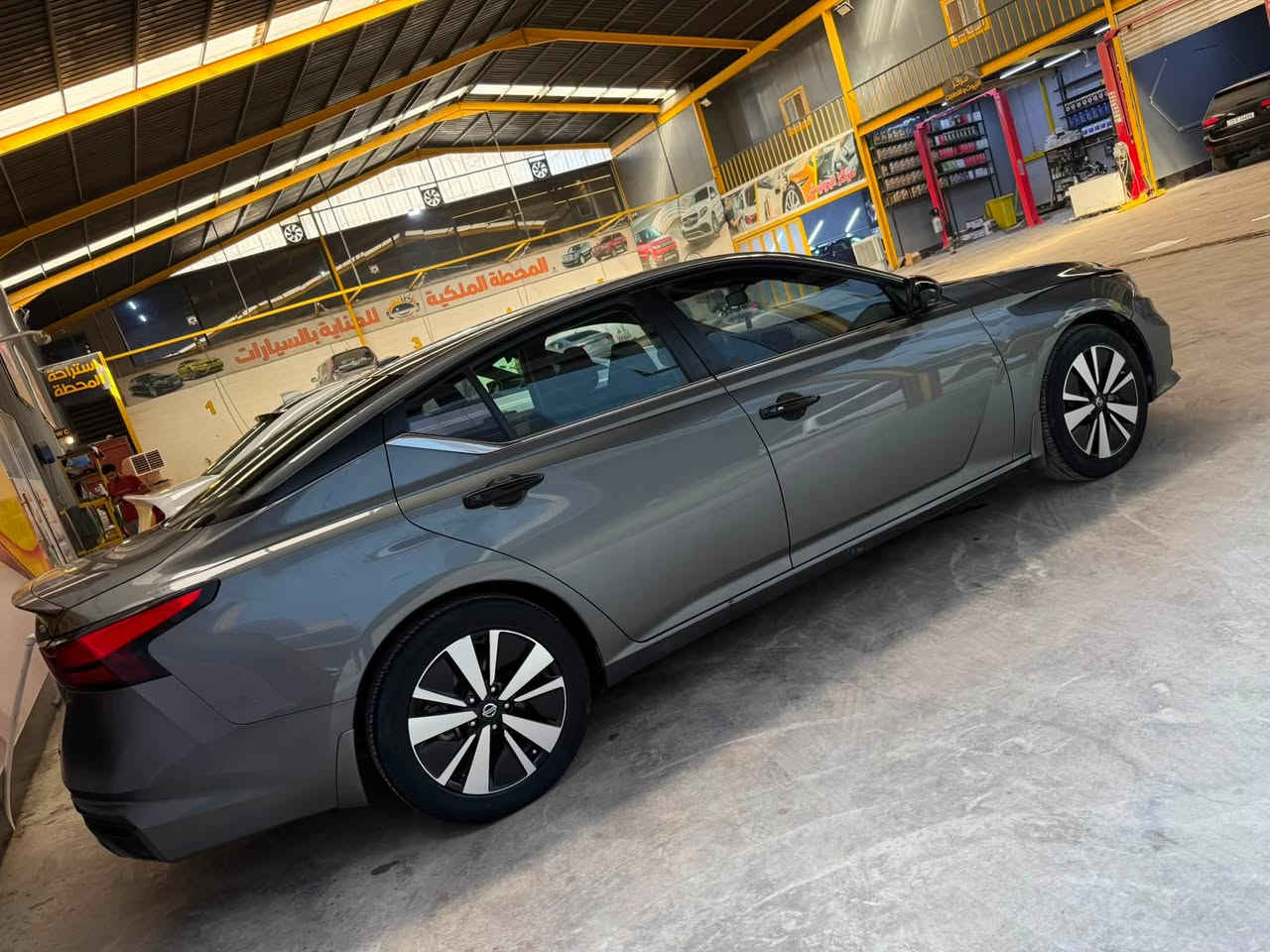 Nissan altima SV بلاص
موديل 2021 
مواصفات: 
فتحة سقف
رادار امامي 
رادار جانبي 
الضرر: بداية الجاملغ الامامي بارد فقط 
عدد المسافات : 63 الف Mile
رقم اربيل 
السعر 155 وبيها مجال 
***********
