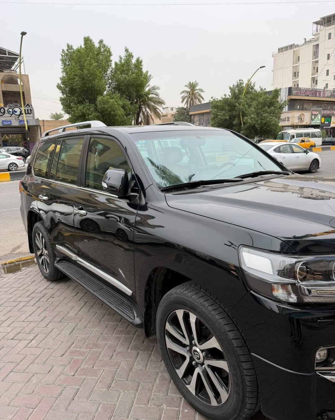 لاندكروز GXR • ٢٠١٩ • ماشي ٦٧ الف