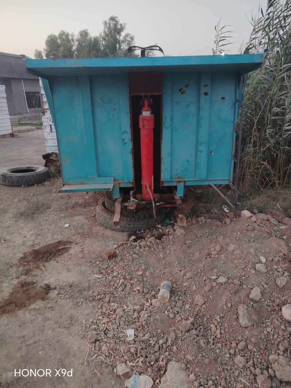 للبيع بدي تفصال ***********
