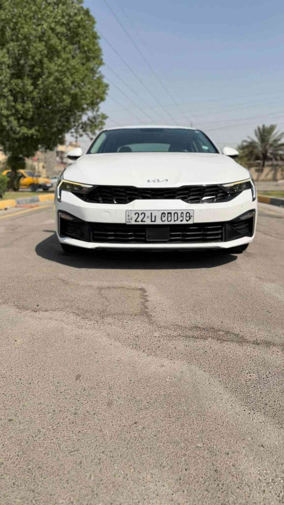 السلام عليكم للبيع k5 2024 خليجي وكالة NIM الرقم اربيل تحويل مباشر ❗️❗️❗️بكلايت LED
سياره فول موصفات بستثناء البنوراما 

بصمه كرسي كهرباء تشغيل عن بعد شاشه متصله محرك 2500 ويل كبير مري كهرباء اريل نفكيتر دشبول دجتل سياره مكفوله كفاله عامه عدا رصعه ع كد اصبعين ومسحوبه bdr سياره بدون رصعات او شخوط او طخات 

سياره ماشيه : 71 km

العنوان:بغداد تقاطع درويش حي التراث

السعر: 193 وبيه  مجال

للاستفسار:***********
