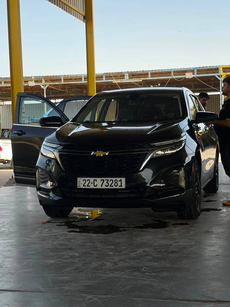 السلام عليكم للبيع ايكوينكس 22 lt ماشيه 99 km 
بجم كبس ايرباكات بلادي عنوان بغداد اليرموك او سيديه السعر 155 ومجال بسيط رقمي ***********
