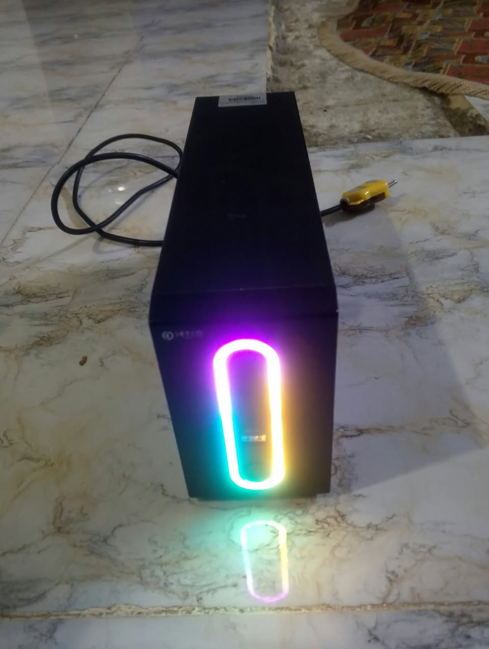 UPS 850Va جديد
يو بي إس 850 واط جديد استخدام قليل بعده نظيف وبطاريات جديدة بعدهن اخذته ب 50 الف انطي سعرك ويصير خير بس لا تكسر لان مراح ارد عليك 
مكاني بغداد العبيدي ويوجد توصيل 
أي استفسار راسلني خاص 
رقمي للتواصل ***********
