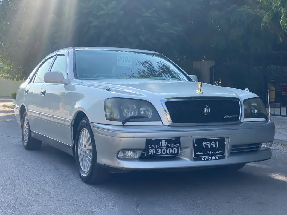 Crown 2001
بەس موس 
بەس شوێن موسی بۆیاخە
مۆدێل ٢٠٠١ 
کۆدی بۆ کراوە بار کۆدی وەر گرتۆتەوە 
مەکینە گەورە D4 175
ناو زەردی دەژبڵ نەجەف
٢ دوگمە
پێشی عیون
دواوە کریستاڵ 
سەیارەکە زۆر لۆکە چاڵ و شوختی نیە 
چرکەی تیا نیە گێڕ و مەکینە و هەموو گیانی بەشەرت
نرخ ٥٣ و کەمێک معامەلە
ژ.م ***********
