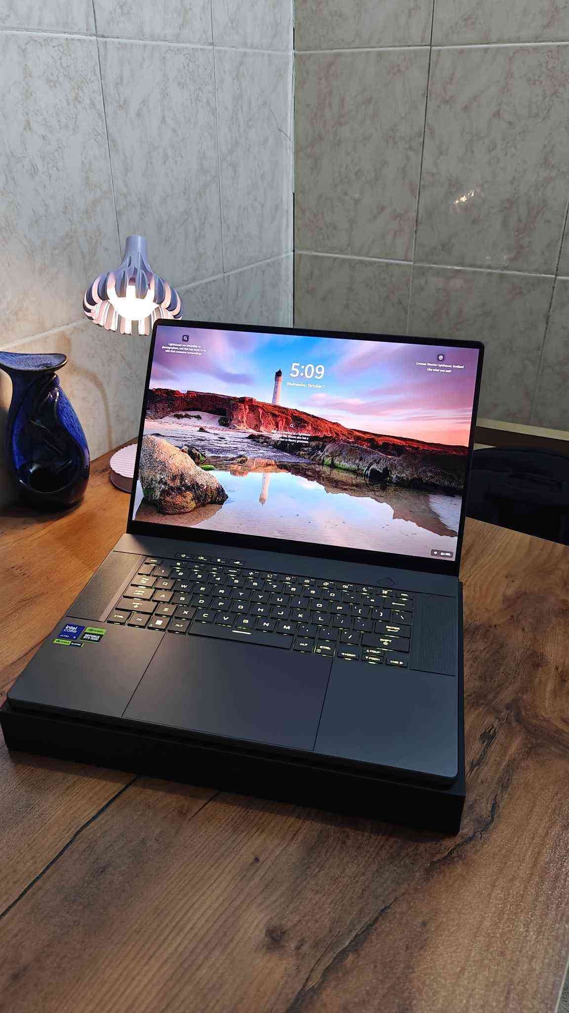 ASUS ROG G16 • RTX 4070 • OLED QHD 240Hz