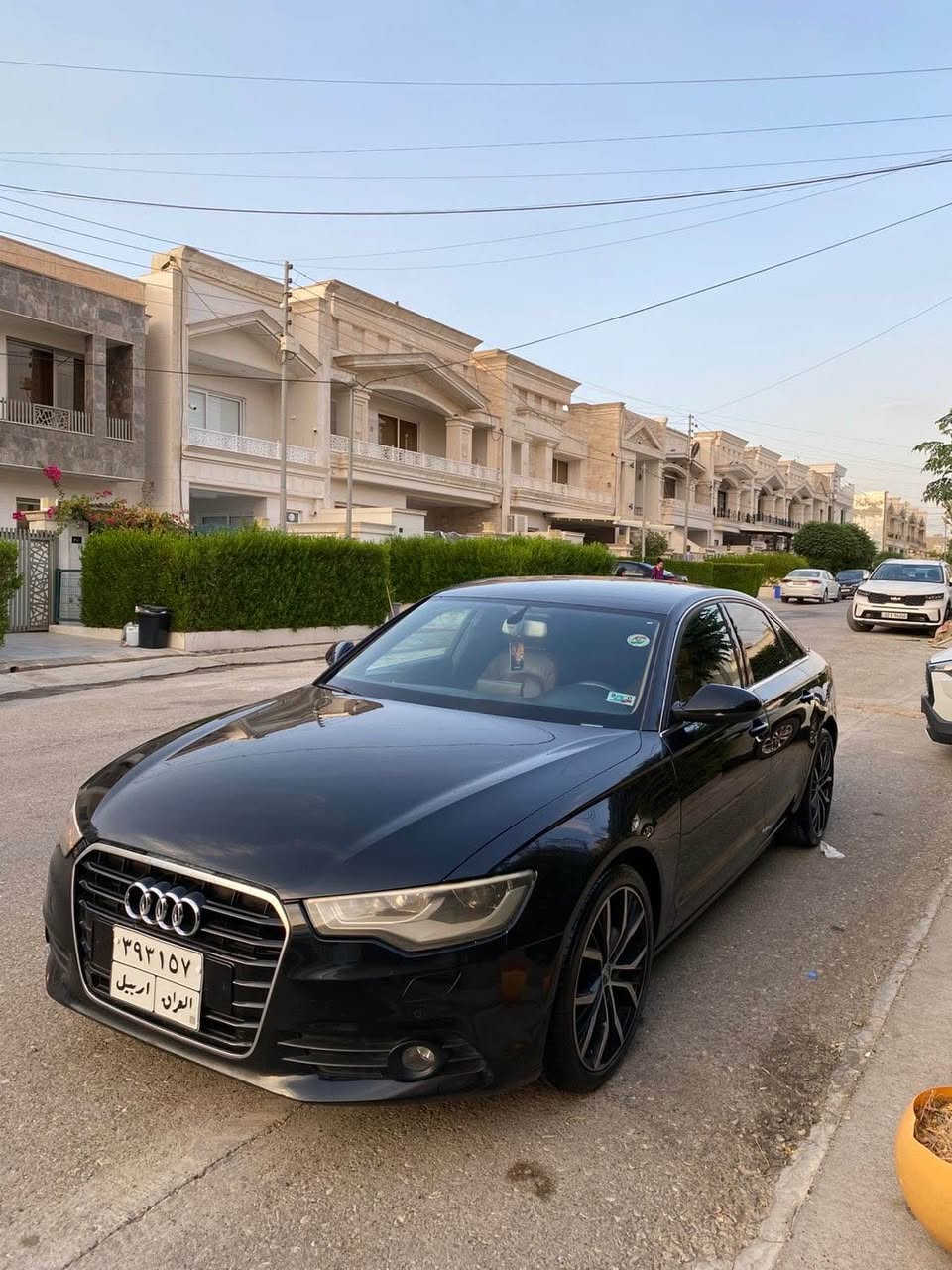 Audi-A6–2014                                                 بو فروشتن مةچينة ٢٠ توربو فوول مواسةفاتة بةس سلايت نيية سةيارةكة ٣ پارچةي بوياغة بي ژوري بي ارباك گيرو مةجينةو تةبريد بةشةرتة بةس مةچينةي هةندةك دوكةلي هةية بةناوكردن غةرامةي بةشةرت ٥ وةرةقة غرامةي لةسةرة پاشي مةعمةلةي وةردةگريةوة شوين هةولير *********** أربيل, العراق
