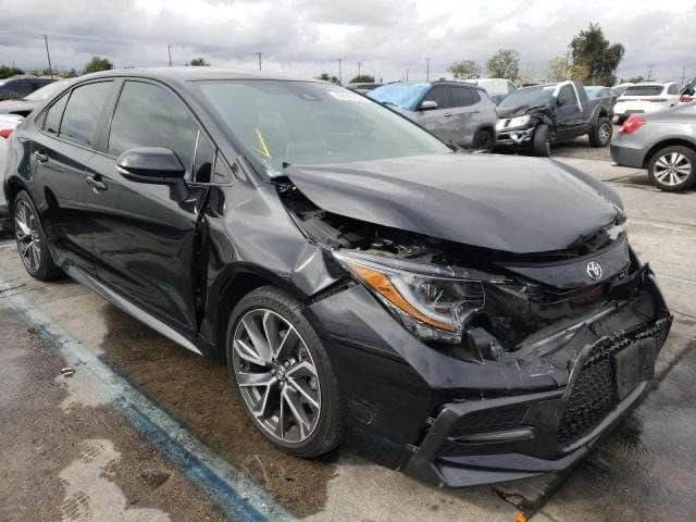 للبيع كورلا معوقين باقيلها سنه وتصير حره  
موديل 2021 امريكي فئة SE 
حادثها بجم بدون دواخل صور الحادث مرفق 
ايرباك الدركه طاك فقط 
سونار مرفق بالصور 
حداده 80%
محرك 2000 كفاله 
كير كفاله 

مكان السيارة البصرة الحيانية 
السعر 128 وبيها مجال 
***********0 Singapore

