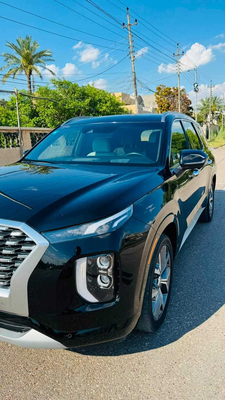 سلام عليكم بيع مستعجل 205 وماكو هيج سعر
بلا سايد فول موصفات 
موديل 22 
ماشيه 40km
حادث مال امريكا فقط كما موضح بلصور
رقم الهاتف ***********

