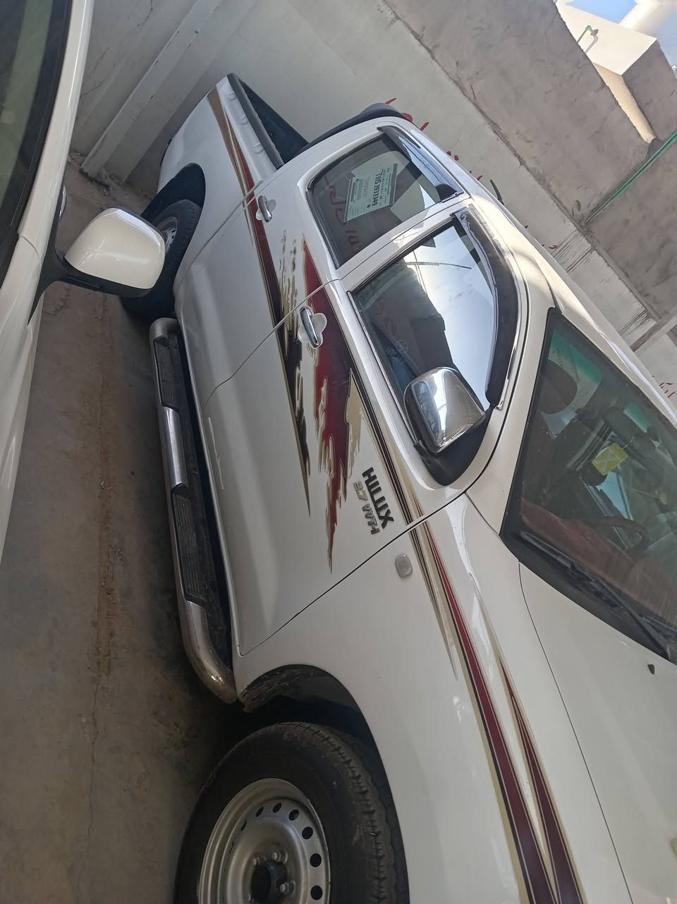 سياره نضيفه بيه بارد الصفحتين  سعر 130 وبيه مجال وبيه منضومه مالت غاز مكان ديالى هاذه رقمي*********** @@@االفين وسته
