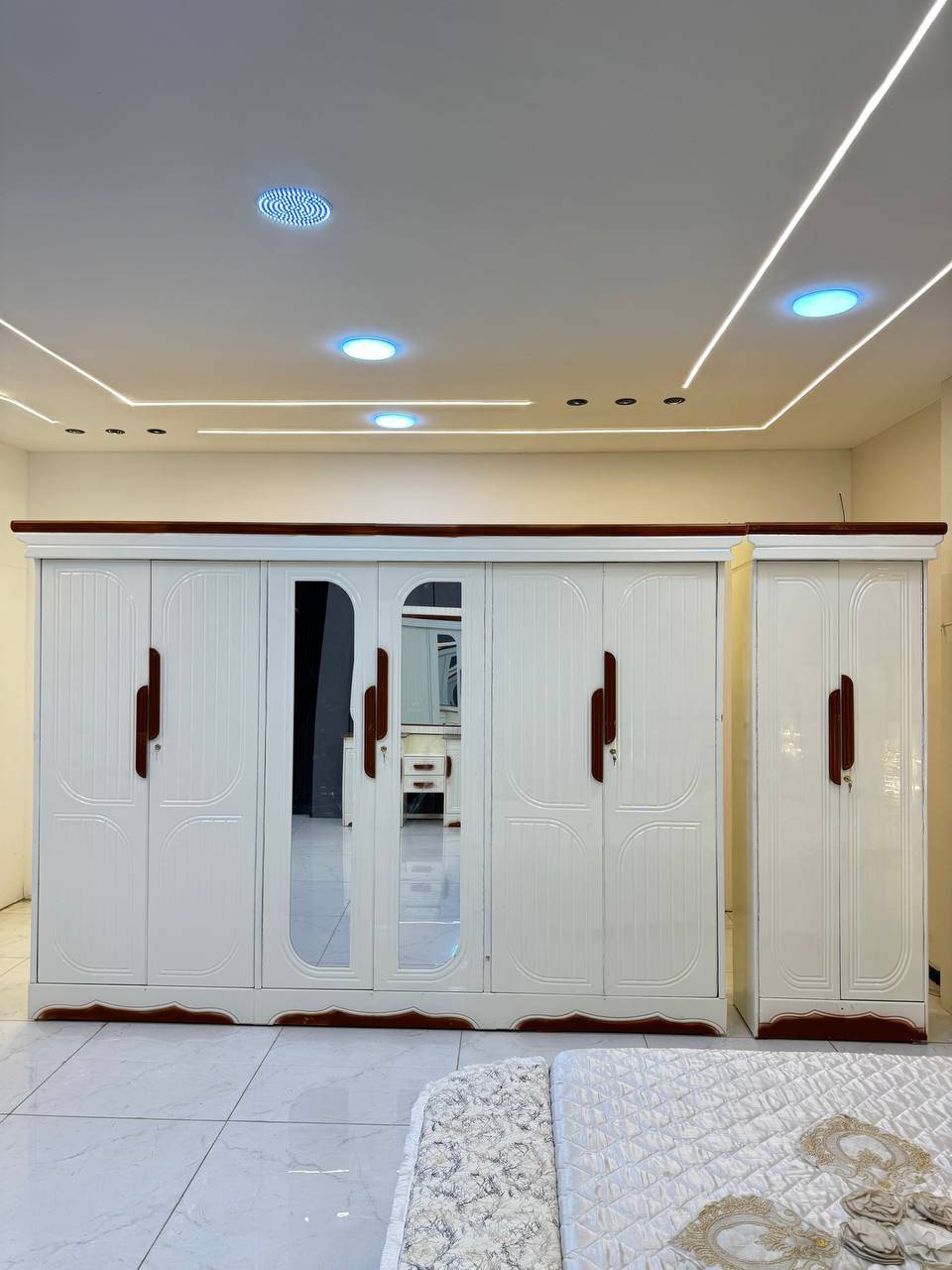 غرفة نجارة • ٩ قطع • توصيل بغداد