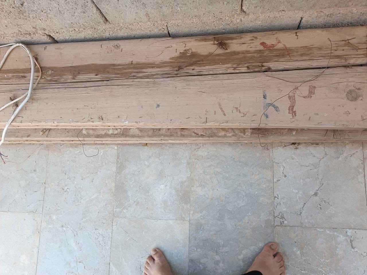 سلام عليكم دراريب للبيع العرض ٣٠ والطول ٣ متر و٦٥ سانتيم العدد ٥  المكان كربلاء ***********
