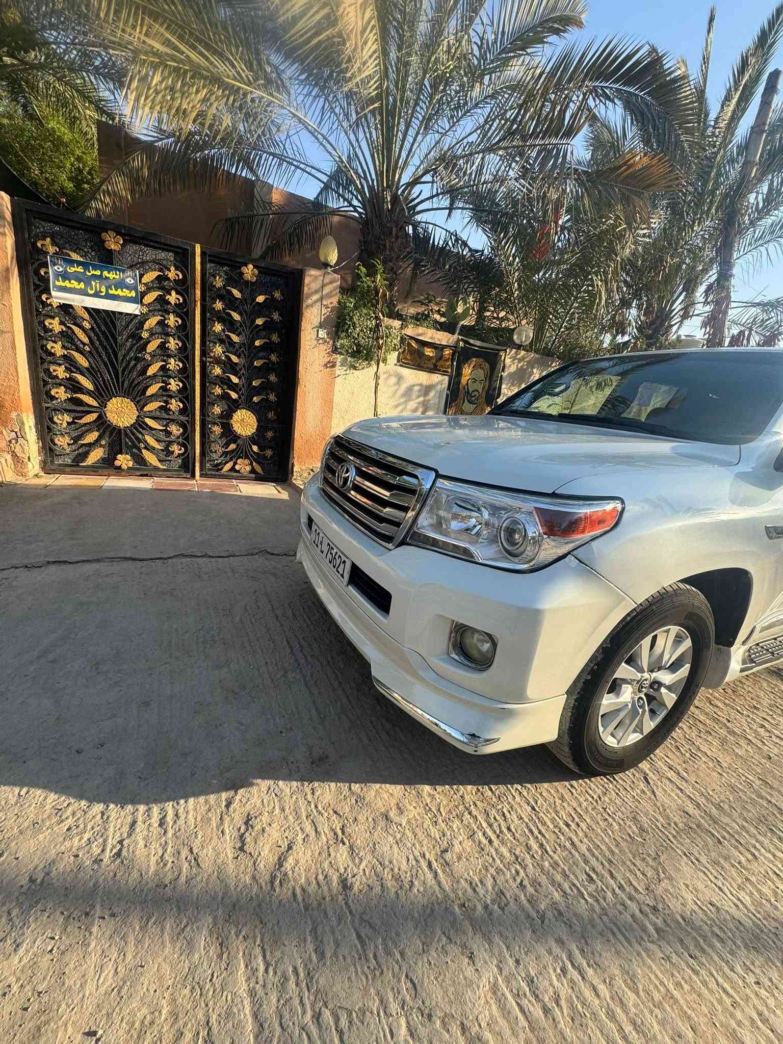 مكلفه بالنشر ترهم مراوس 
السلام عليك لاندكروز 2008 سته سلندر بيه مكانات صبغ مكفوله من الحادث للبيع او مراوس باقل السعر 220 وبيه مجال تفاصيل *********** @

نص مكتوب في الصور:
- @muhammad.sahib20