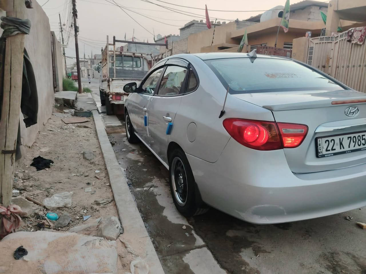 انتره مديل 2010 مكينه 1600 سياره جاهز بيه صبغ احزام جماليه بدون دواخل حادث بصيط بل حوض من جوه عنوان جسر ديالئ سعر 90 بيه مجال قليل ***********
