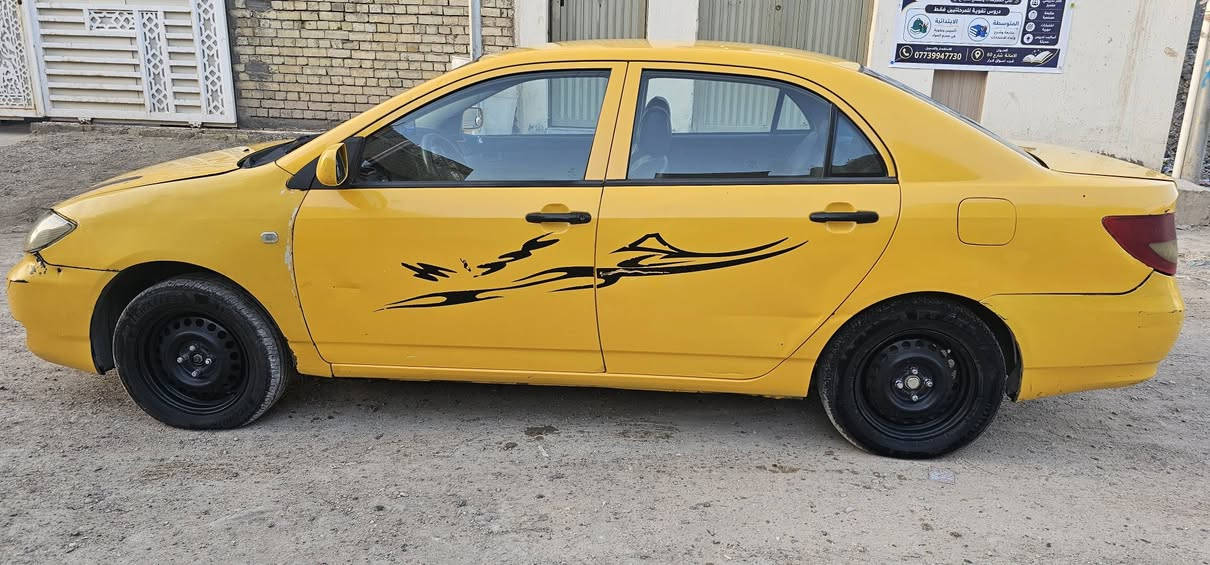 بي واي دي f3 موديل 2019 حره بأسمي
السعر 48 ورقه وبيهه مجال بسيط 
السياره مكينه خير من الله والكير  بدلت عينه وصينيه مصار سبوعين ( بس طلع بي صوت من أدوس كلج )
 التبريد شغال بس منقص غاز 
السيارة بيهه منضومة غاز
بيهه حادث البنيد والجاملغ مال سايق مثل مموضح بالصورة 
والباب مال صدر بي ضربه وبيهه جم طخه بسيطه ما مصلح اي شي بيهه ولا بيهه صبغ 
السنوية 2025 ساقطة والغرامات والهيئه شكد ميطلعن عليه
العنوان / بغداد الزعفرانية -> الامانة 
رقم الهاتف / ***********
