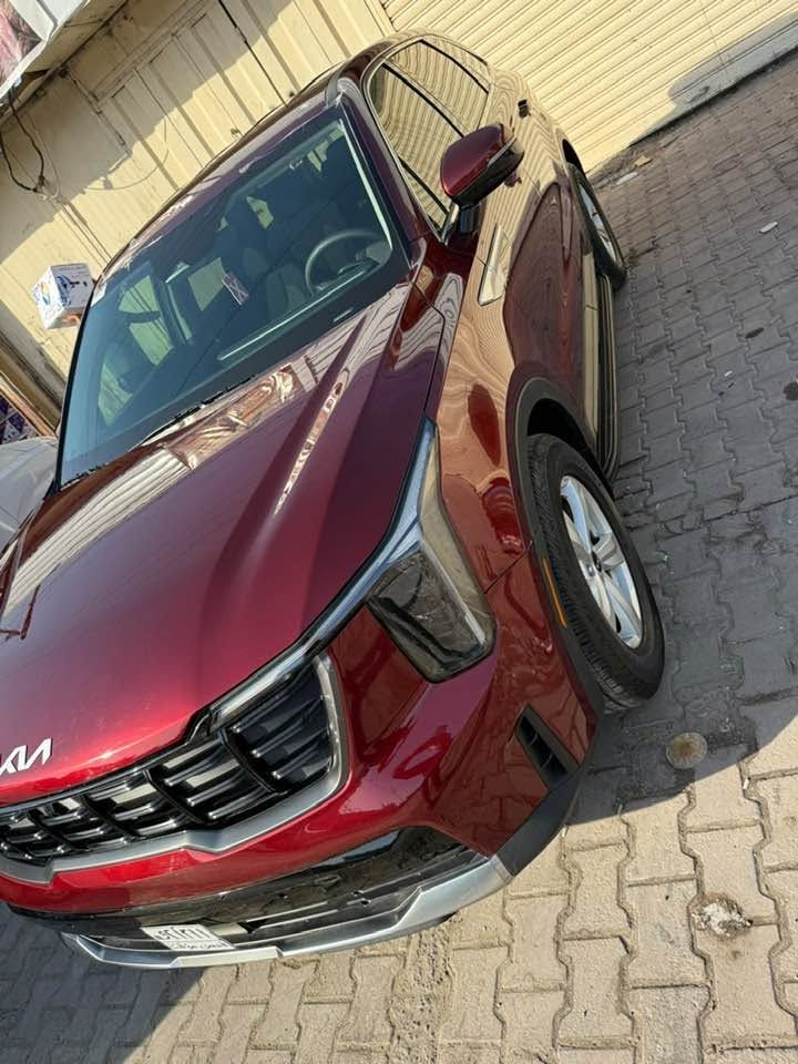سورنتو ٢٥ وارد امريكي لون مميز كرزي  ماشيه ١٥ الف جديده اب معنه الكلمه شاشات رادارات السياره ٢٥٠٠ تنفس طبيعي جي دي اي السياره خير من يم الله
السياره منفيس حره اتسجل بسمك كبل اب نفس اليوم  وات ساب اتصال هاذ الرقم وتواصل وانه خادم معروظه ٢٥٠  وبيه مجال حادثه خشم الجاملق وخشم البنيد بدون دواخل بدون الغود بدون شواصي هاذ كله بل الكفاله ما عدى الجاملق وخشم البنيد.   ***********

