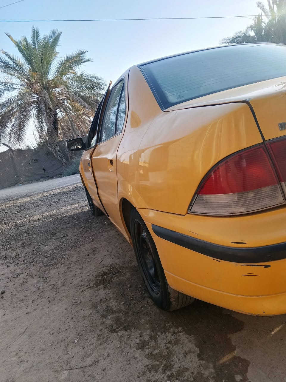 سلام عليكم سياره سمند موديل 11
مكينه بيها خللل قليل تبريد نقص غاز فقط كهرابيائات زينه حداديه جديد دبلات جديد كير جديد تخم تاير جديد دواخل حلوه مكفوله من عيب الشرعي #سعر22بيها مجال 
الاستفسار على #رقم***********
