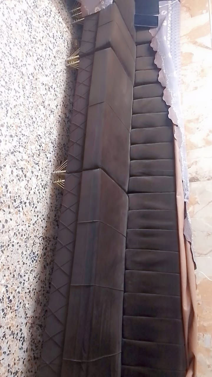 للبيع
