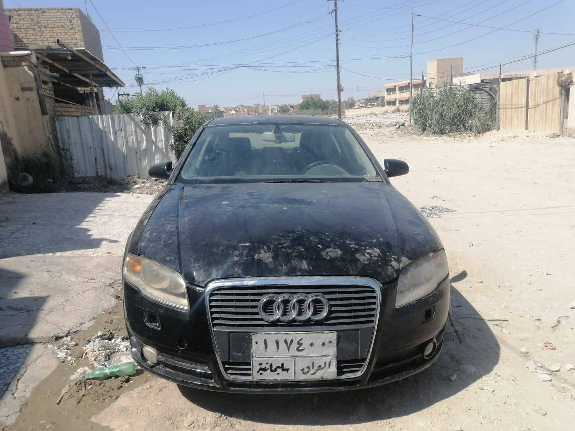 اودي للبيع  موديل ٢٠٠٧ فئه a4 كير عادي ٥ نمر معا مكينه احتياط حاويه مع بعض التفرعات سعر ٥٥ ورقه تريد وكاله او  تحويل رقم شمالي  مكانها حله للاستفسار اكثر ***********

