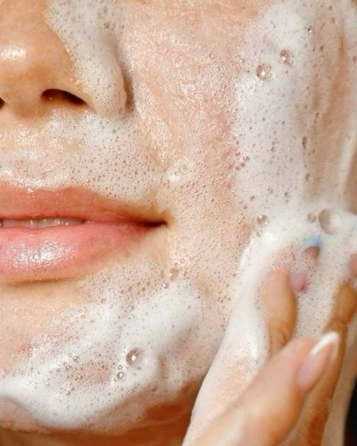 عروض عروض نار نار تنظيف بشره وحفافه فقط 10الف مكان بعقوبة شارع كوافيرات صالون العروسه خلف اسواق المركزيه ***********
