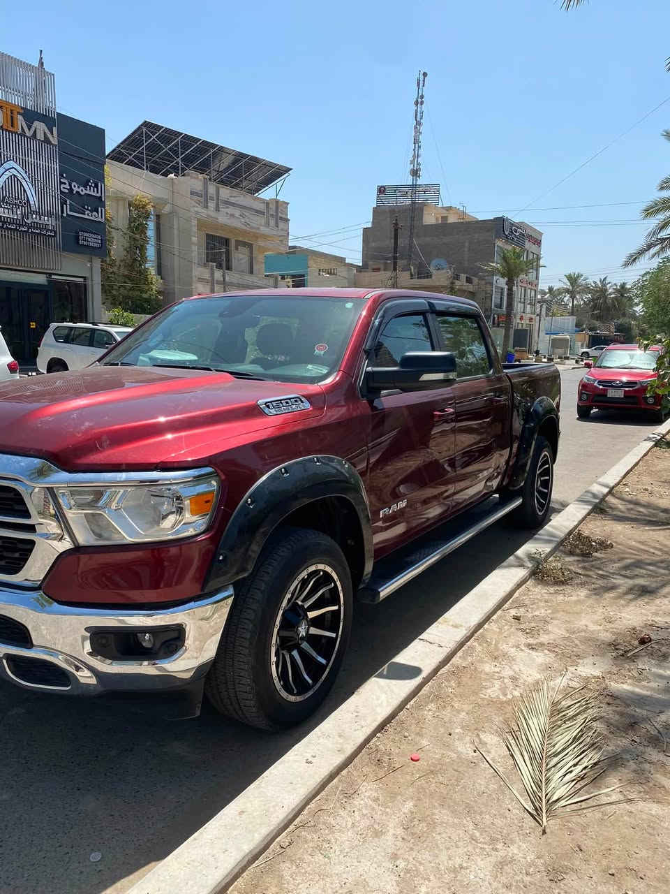 للبيع رام Ram 1500 Lone Star موديل 2022 الممشى ( 33000 ) رقم بغداد بأسمي مكان التواجد بغداد - السيدية 
حادثها ابواب 2 عكس السائق مبدلات نفس اللون وصور الحادث مرفقة مع المنشور بسعر 27500 دولار 
للاستفسار اكثر التواصل مع الارقام :-
***********
***********
