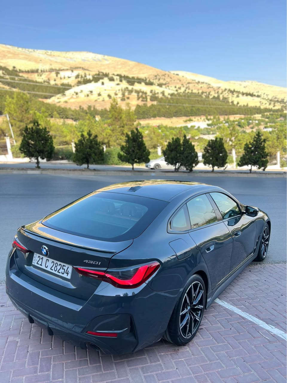 430i ام باكيج • ٢٠٢٢ • ٤٠ الف كم
