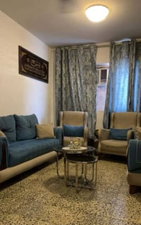 تخم 10 مقاعد نضيف جدا هوة والكاربد 400 بي مجال طبلات وبردات 50 شاري يت...