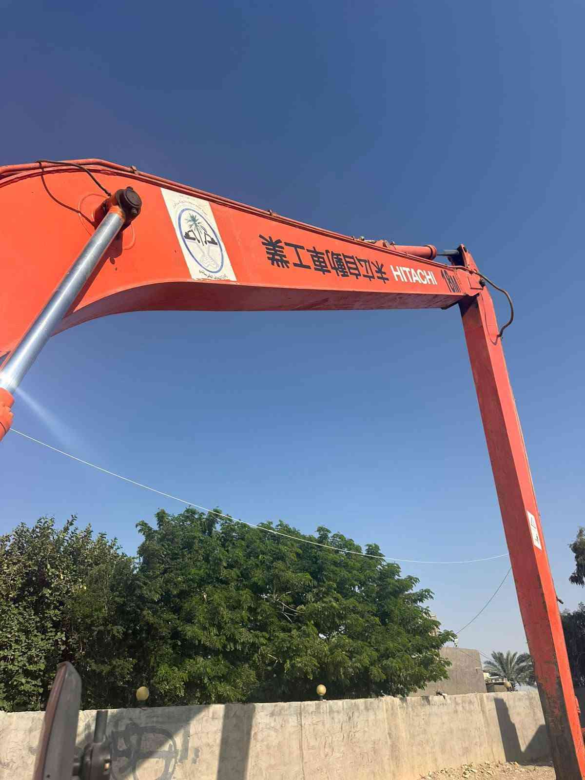 جب حفاره كوري 16متر 
مكانه بابل الحمزه الغربي الخميسيه 
مشتغل قليل مع الجكات والكيله 
***********

