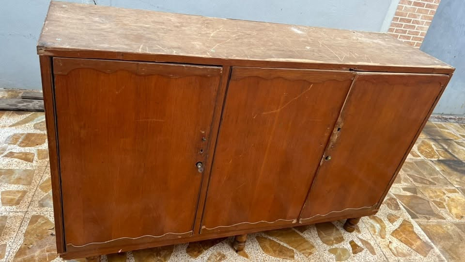 السلام عليكم
للبيع بسعر ١٠٠ قفل نهائي للتواصل *********** يوجد واتساب ايضا
اليرموك

