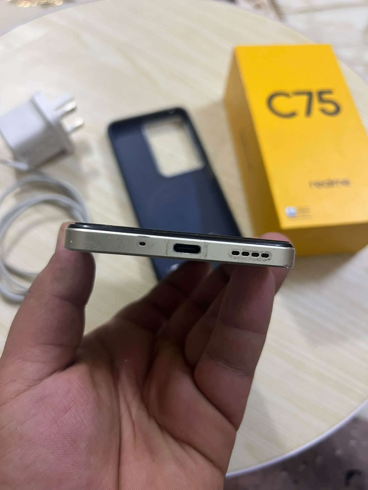 جهاز ريلمي للبيع C75 

🔥 Realme C75 – القوة والمتانة في جهاز واحد!
الجهاز نضيف كما موضح بلصوره وياه كارتونته وياه شاحنه مو مالته بس اصليه تشحن بسرعه 45 W 
الذاكره 256
الرامات 8 
ما مصلح ابد 
مكاني المحموديه 
رقم الهاتف *********** في واتساب 
السعر 275 وبي مجال
