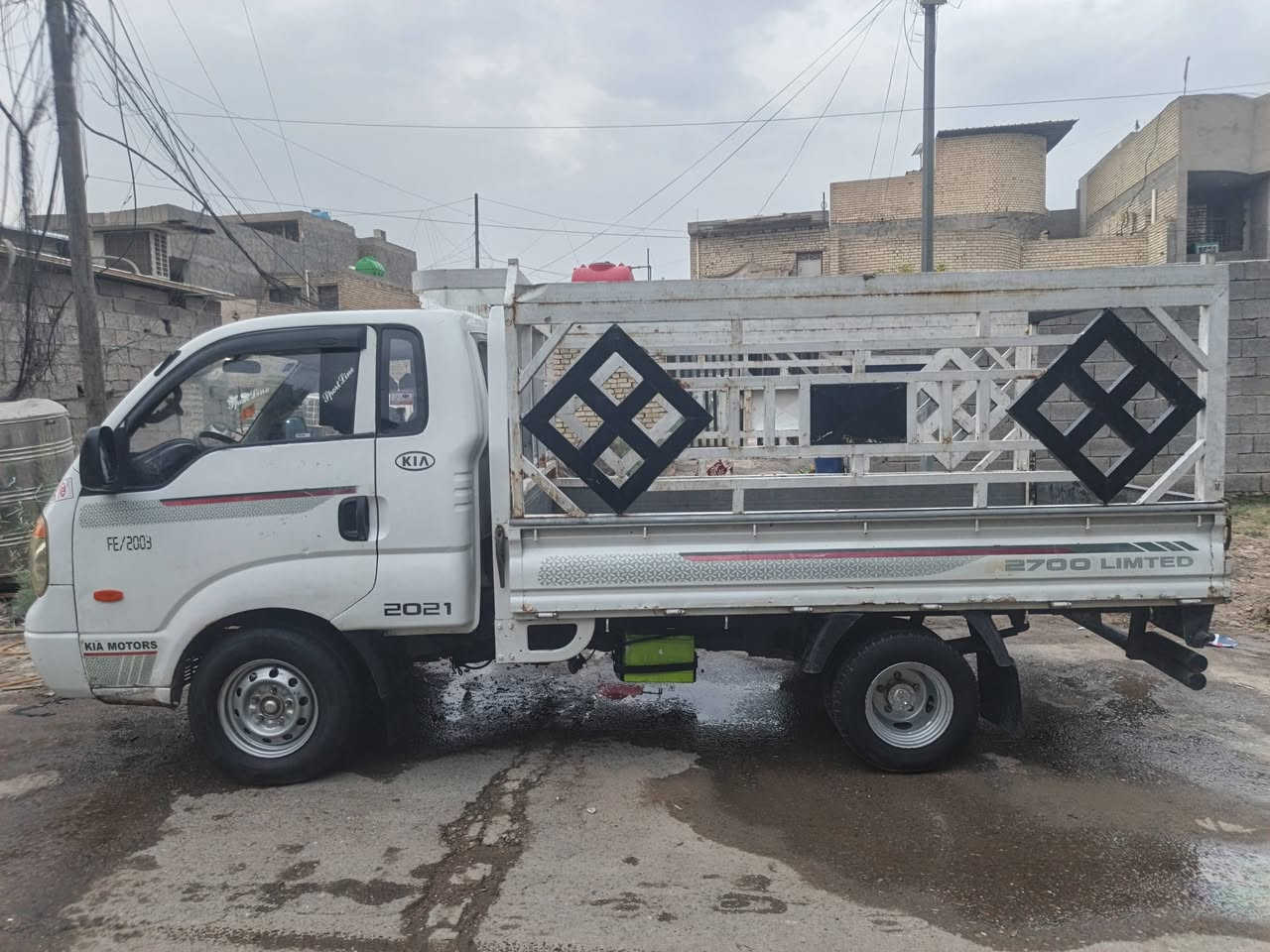 موديل ٢٠٠٦ • مكينة ٣٠٠٠ • بغداد شهداء العبيدي