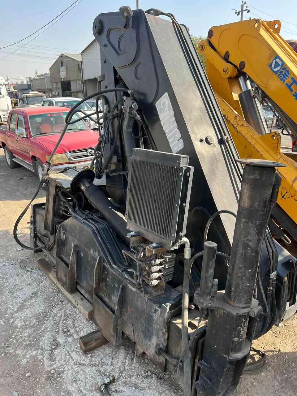 حجم٢٨٠ • موديل١٩٩٥ • ريموت