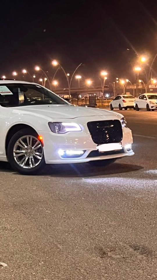 السلام عليكم السياره دخول جديد مال جني مانقصهه برغي مكينه كير تبريد تخم تاير كله بل كارتون ما مشيه اقل الميه االسياره بيهه كصه وارقام متومه طبق الأصل  فل موصفات برده خلفيه بنيورامه كامره دوره وأي استفسار هاذ رقم الولد  مكان بصره مديل 2018👍 ***********
