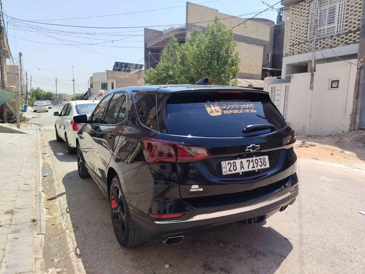 ___________________________________
#المركبة     : شيفروليت ايكونكس موديل 2020 اسود
#الضرر       :  جاملغ امامي أيسر بس بارد
#الايرباكات : ضرر ايرباكات الدركة والبردة 
#التصليح.  :  تبديل دعامية وبنيد 

____________________________________
المواصفات 
✅ شوفرليت ايكونكس موديل 2020 
✅ محرك 4 سلندر حجم 2000 تيربو جارج 
✅ بصمة باب وبصمة تشغيل وتشغيل عن بعد 
✅ اربع بصمات للابواب مع حساسات الاجتياز الجانبية 
✅ كاميرا خلفية دوارة مع الستيرن 
✅ ويل كب رياضي حجم 19 مع طقم تاير بحالة ممتازة 
✅ حساسات خلفية اصل 
✅ رادار امامي تفاعلي مع حساسات الانحراف عن المسار 
✅ قبق جنطة كهربائي شفط 
✅ لايت زينون مع LED نهاري 
✅ غرفة السيارة مخمل اسود مع تحكم كعرباء للسائق 
✅ شاشة دشبول تاب مع مجموعة من الايعازات
✅ رقم دولي نجف
✅ تبريد ثلج
✅ مكان السياره نجف
✅ ترايك وين ما يعجبك
✅ رقم الهاتف ***********
✅ 128 وبيها مجال بيع مستعجل
