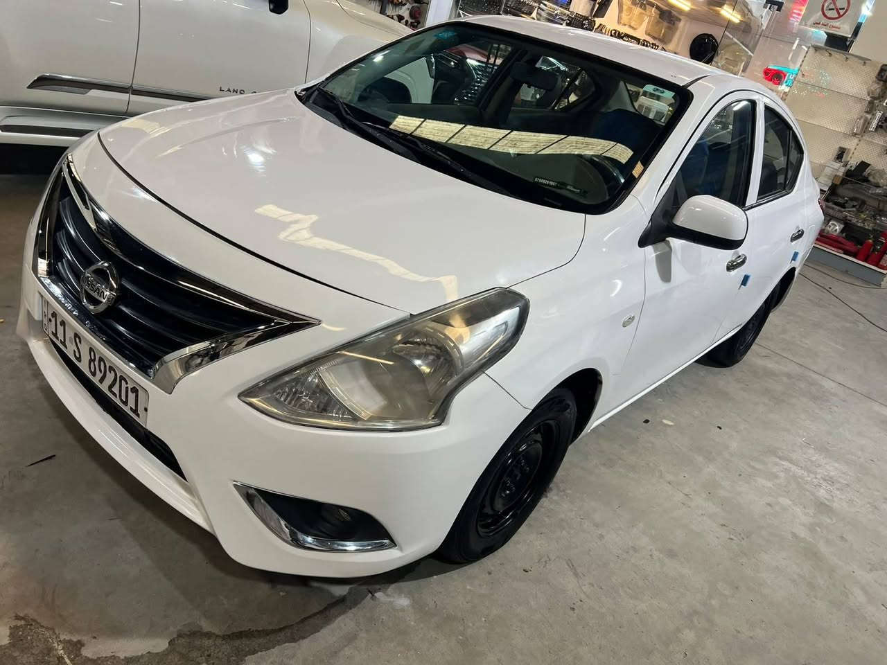 نيسان سني موديل ٢٠٢٢ سياره جاهزه من كل شي مكان السياره اربيل *********** أربيل, العراق
