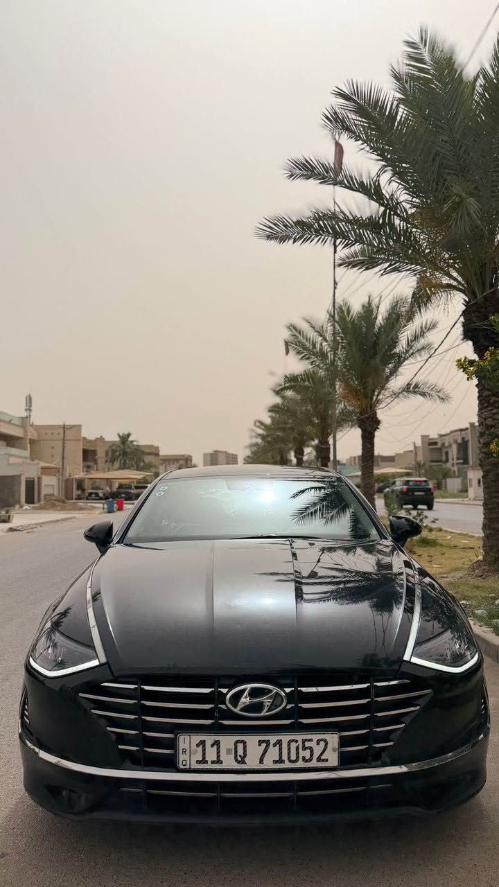 سونتا 2023  هايبرد وارد امريكي لون اسود حادث بسيط بنيد مبدل الباقي مكفول مكان المنصور   للبيع او مراوس 
*********** بغداد, العراق
