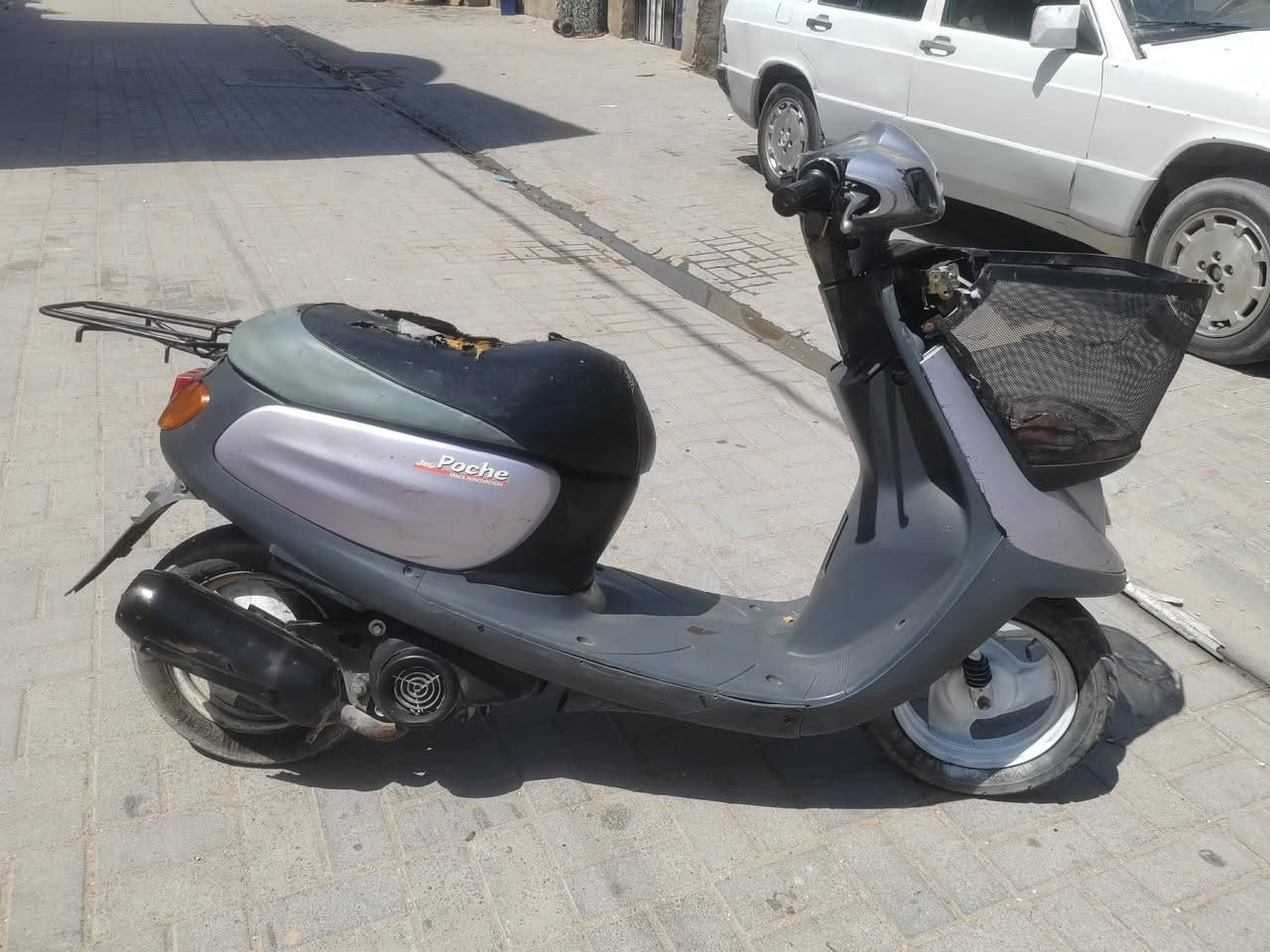 السعر 170 بيه مجال بيع مستعجل 
درجه منغولي للبيع مكينه ناعمه كير نضيف شاصي مكفول تايرات جديد المكان كربلاء أتصل 
***********
