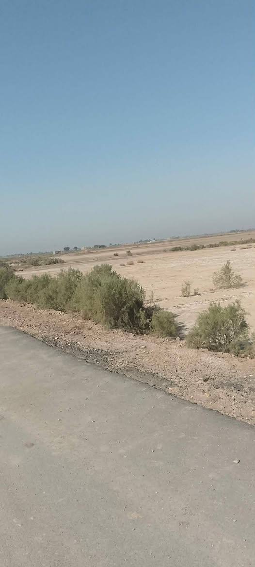 السلام عليكم  ارض للبيع  تريد دوانم تريد قطع  يتوفر كافه الخدمات ماء +كهرباء +شارع تبليط.   بسعر مناسب جداً 
#العنوان  منطقة سعيدان الشارع الجديد  #الاستفسار  الاتصال على الرقم الادنى  (***********)
