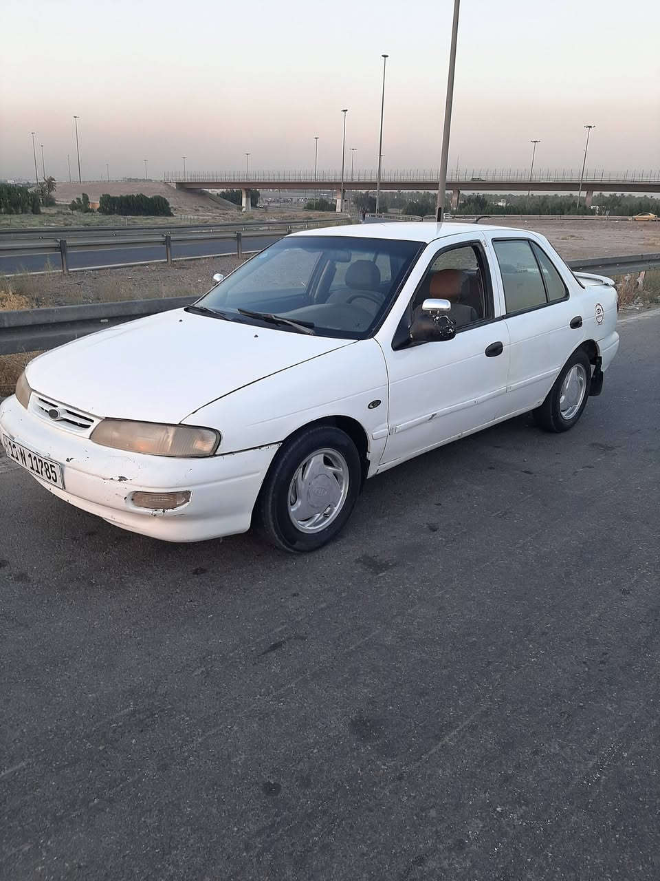 كيا سيفيا للبيع موديل 96 محرك مفتوح رقم بغداد اللوحات انجليزيه وهزه جديده مكان السياره بغداد ابو غريب سعر المطلوب 32 وبيها مجال / *********** / ***********
