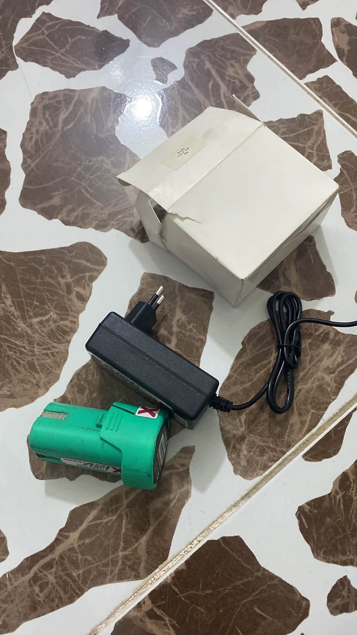 السلام عليكم 
متوفر بطاريه بارك سايد شحن تايبسي 12 v 
بطاريه مواصفاتها 12 v  بقوت 3 انبير 
تشتغل عله جميع اجهزا بارك سايد 12 v 
ونتاج بطاريه 2026 /8 /11

لي الحر والستفسار عله رقم *********** جميل مفرد موجود
