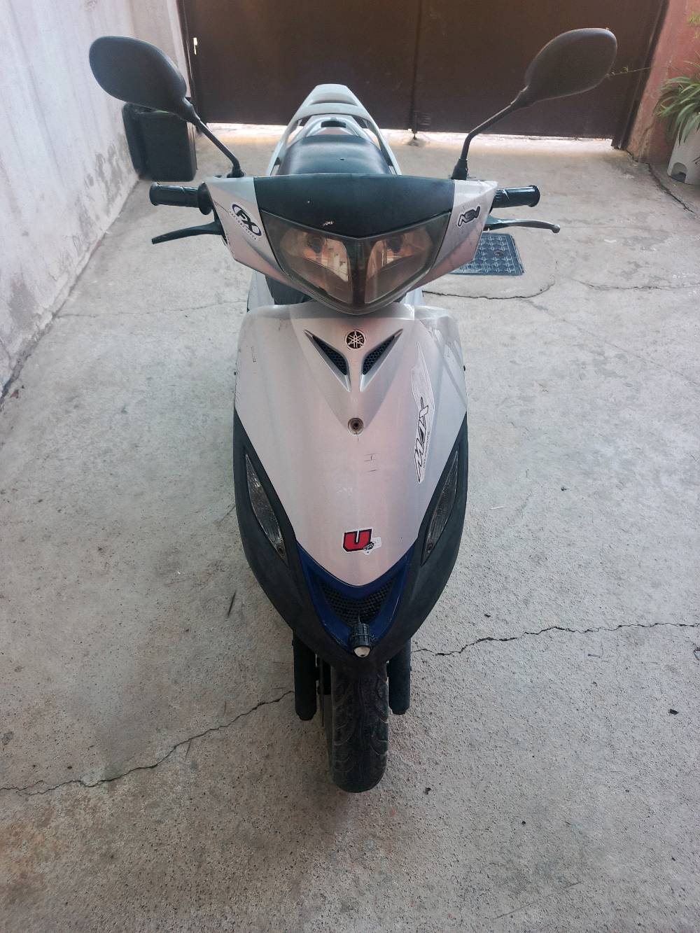 ماطور ماكس ثعلب نضيف محرك شرط شاصي شرط كهربائيات شغال كفرات شركة ختم واحد السعر 375 الف وبي مجال شي قليل 
مكاني برطلة 
للاستفسار الاتصال على الرقم 
***********
***********