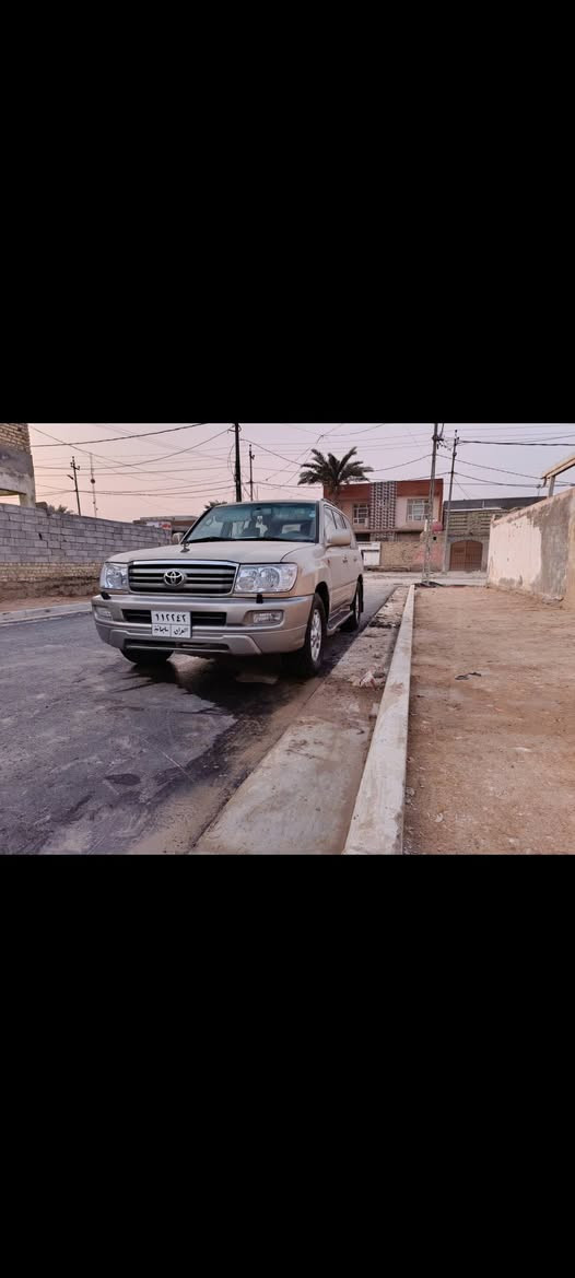 السلام عليكم مكلف بالنشر خاص مغلق
لاندكروز 2005 GX.R
محرك4500. V6
7 راكب.. 3 قطع تبريد+ثلاجه
تدفئه+تبريد ثلج
4جام اوتو
تحكم مري جانبيه
حساس وكامره خلفيه
فتحة سقف 
السياره كفاله عامه من الضربه والصبغ والاصوليات ما عدى البنيد والقماره جاردات لان السياره متروكه 
جميع الكهربائيات شغاله 
ممشى السياره 207 الف كم 
السياره رقم سليمانيه بأسم كردي سنويه ساقطه من تجي تخابر راعيهه وتتفق على التحويل او المكاتبه 
سعر السياره 165$ وبيهه مجال 
مكان السياره الديوانيه 
للاستفسار
***********
***********
