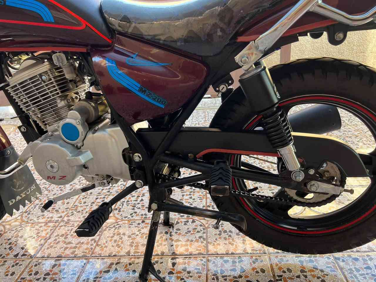 سلام عليكم موطور MZ ناصي محرك 200موديل 2024الموطور نضيف حيل وماتخلي علية كلشي السعر مليون 500و50وبي مجال لستفسار ***********
