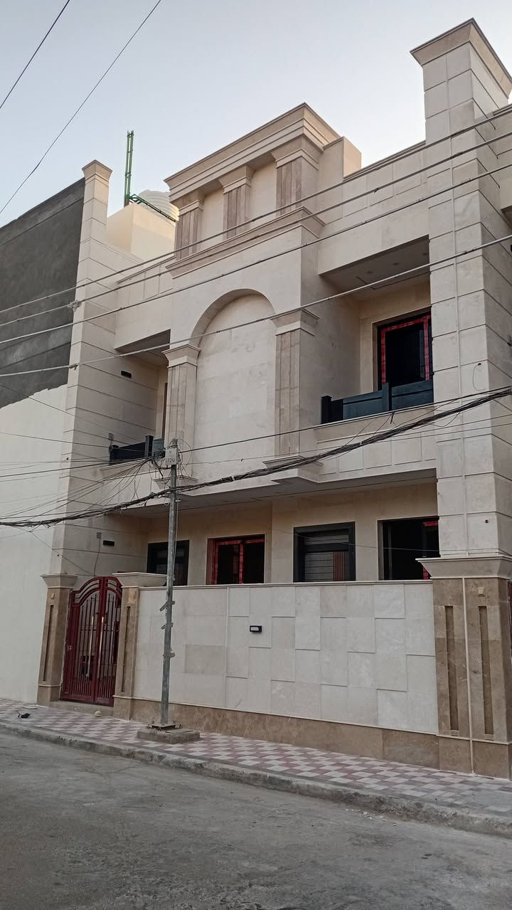 1. للبيع دار سكن زيرو في السيدية بناء ٢٦ 
مساحة ١١٠م 
واجهة  ٩م
يحتوي على ٤نوم مع  خدمات ماستر متكاملة 
واجهة مرمر مع ارضية مرمر 

2.دار سكن زيرو في السيدية بناء ٢٦ 

مساحة ١٠٠م
واجهة ٨م

يحتوي على ٤نوم مع خدمات ماستر متكاملة 
ارضية مرمر واجهة مرمر 

💢مكتب المجد ..مقاولات عامة .بناء .إشراف 
مع كوادر مميزة....💢💢💢

ارسل رقم، 1
يأتيك الرد مباشر 

نسعى لخدمتكم نحو الأفضل نستقبل كافة عروضاتكم السكنية والتجارية 

مكتب المجد سيدية شارع العلوة مقابيل مدرسة حلم الغد 

الاتصال.....

***********
***********
