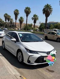 للبيع تويوتا كورل 2024 فول مواصفات داخل احمد  كرسي كهربائي مكفوله كفال...